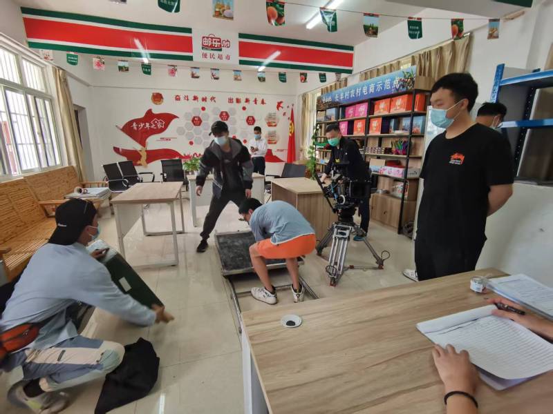 呼兰区广告片拍摄公司：极简主义践行者，少即是多的视觉哲学